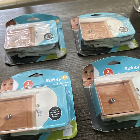 Lot‎ Of 4 Safety 1st 2pk Furniture Wall Straps #11014A Kid safe - Picture 2 of 8